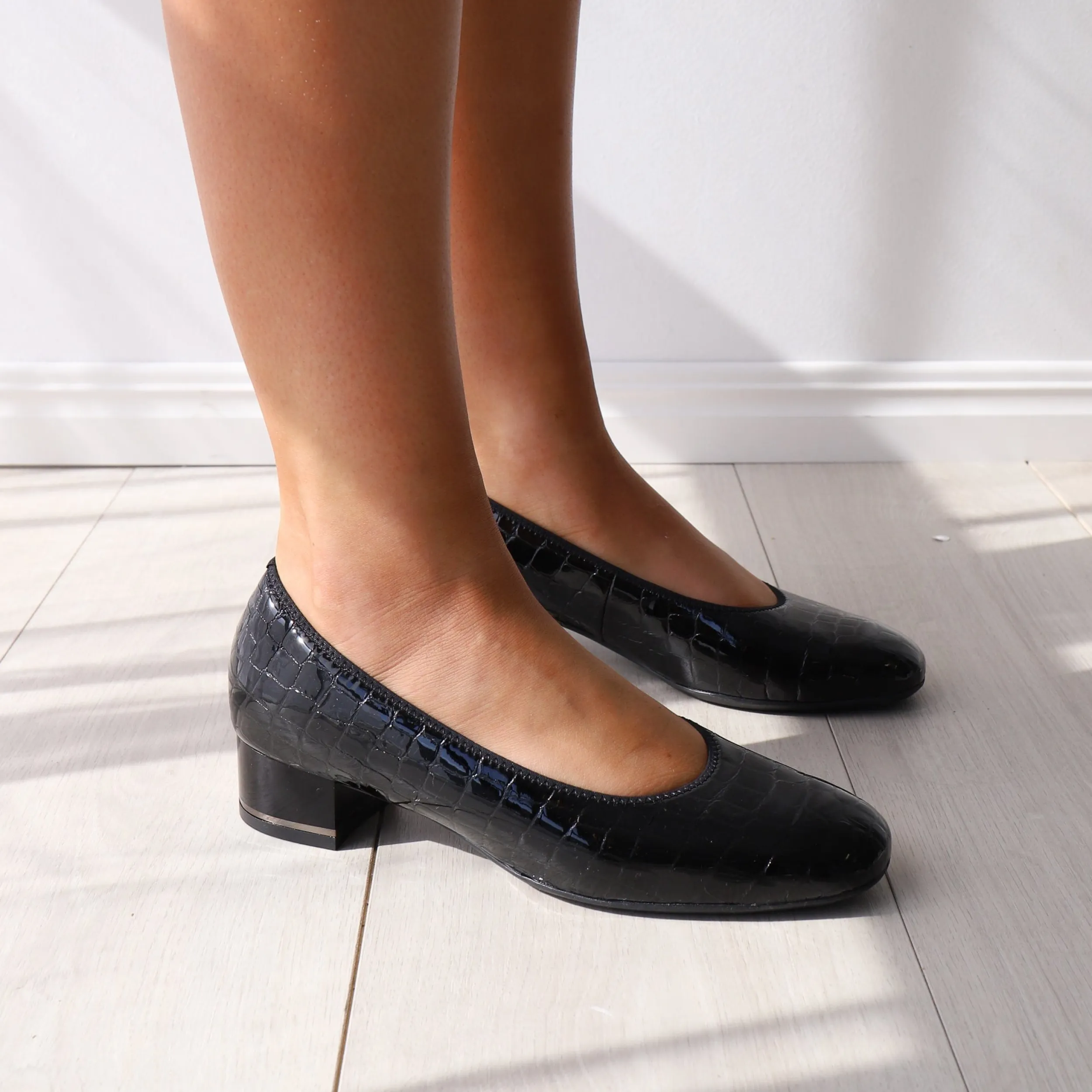 Ballet Flats | Heels | ARA 11838 Black Croc Patent