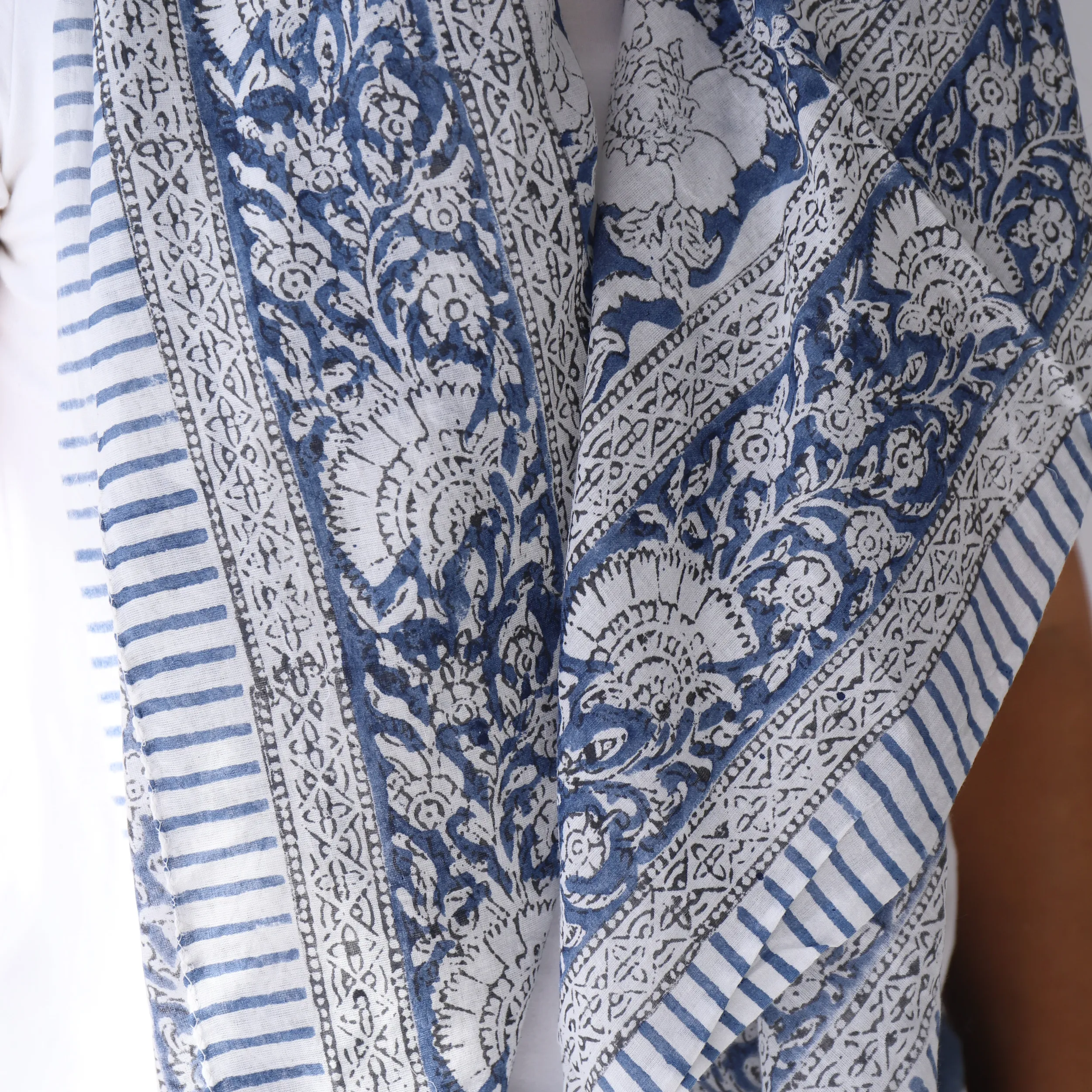 Scarves | LEISURES ACCESSORIES CARL Blue Multi