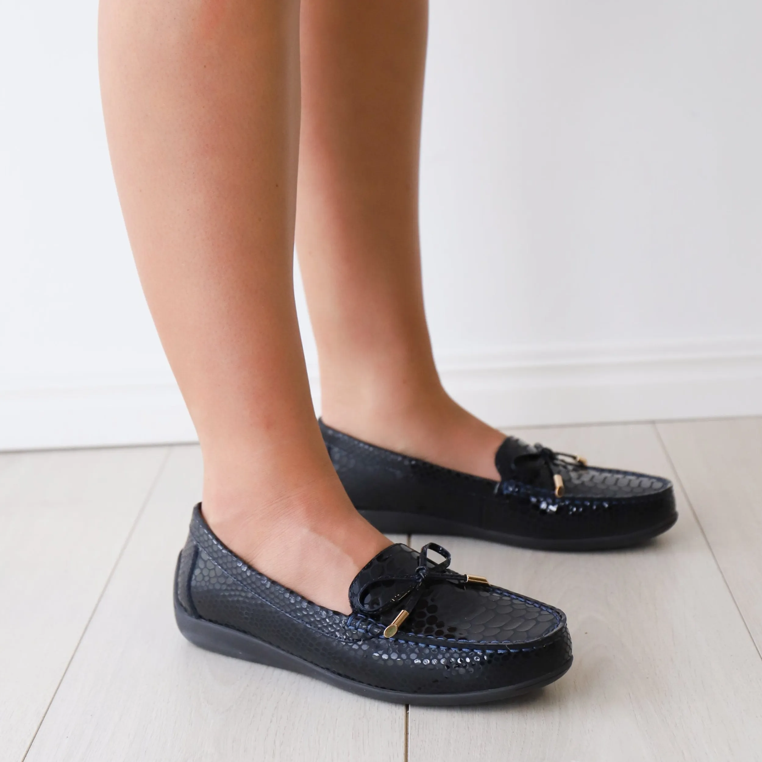 Loafers | LEISURES ERIN Navy Croc Patent