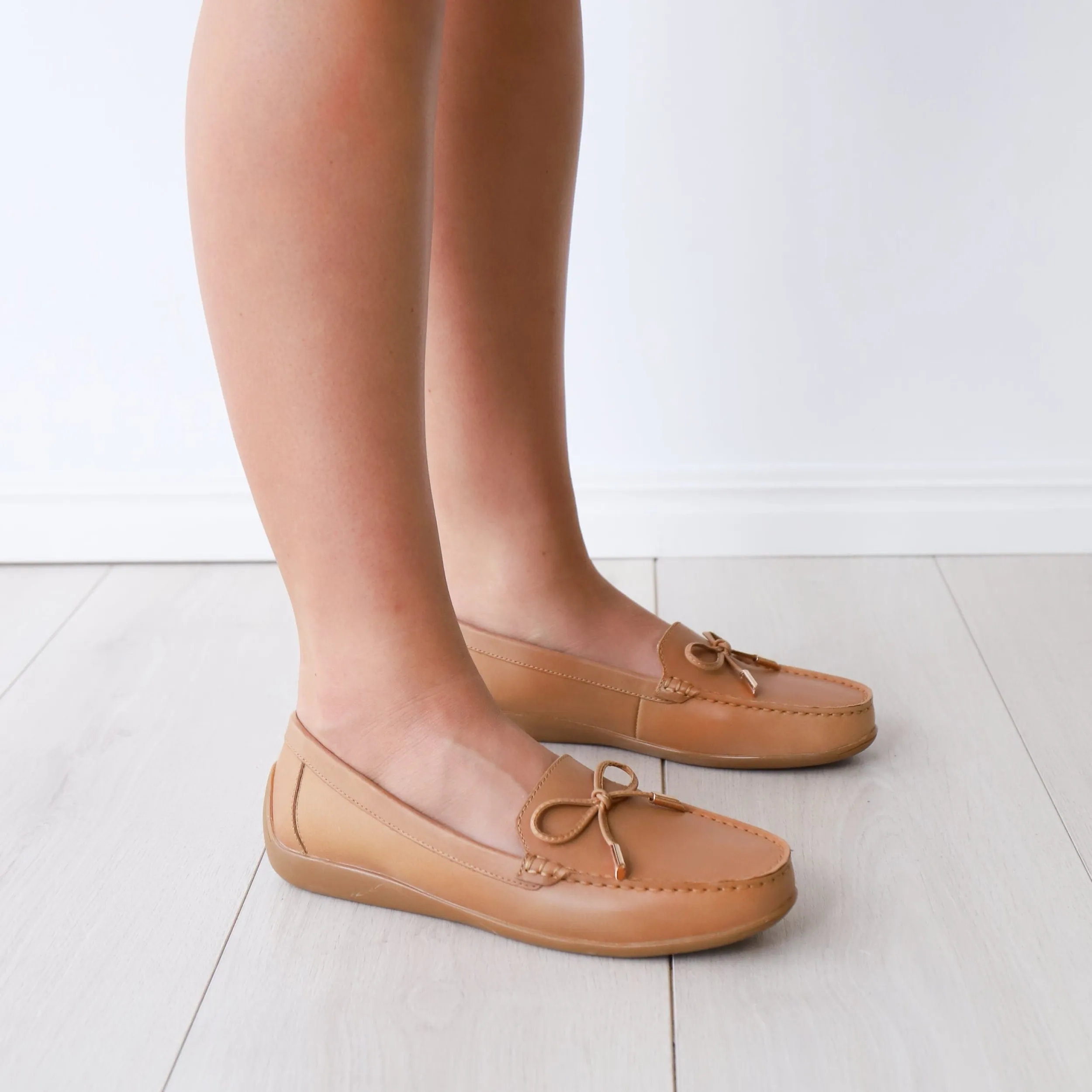 Loafers | LEISURES ERIN Tan