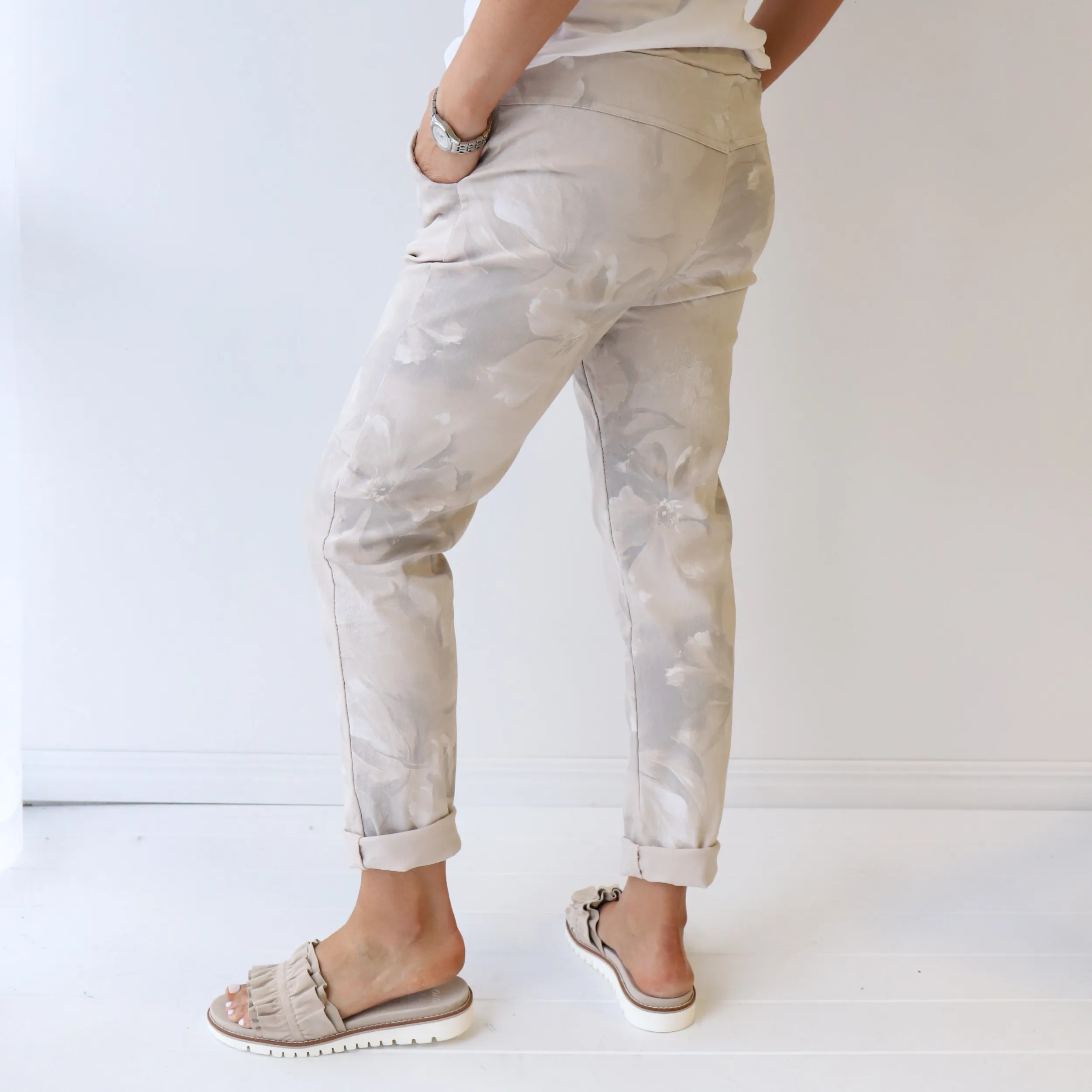 Pants | LEISURES ACCESSORIES FIRE Beige