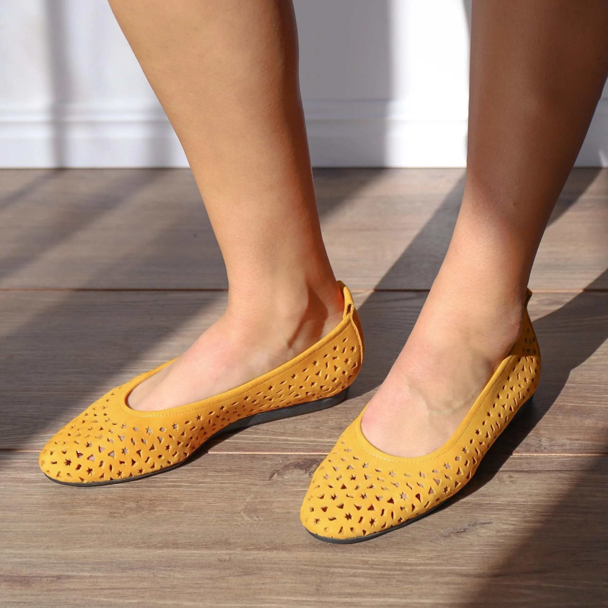 Ballet Flats | ARCHE LILY Marigold Nubuck