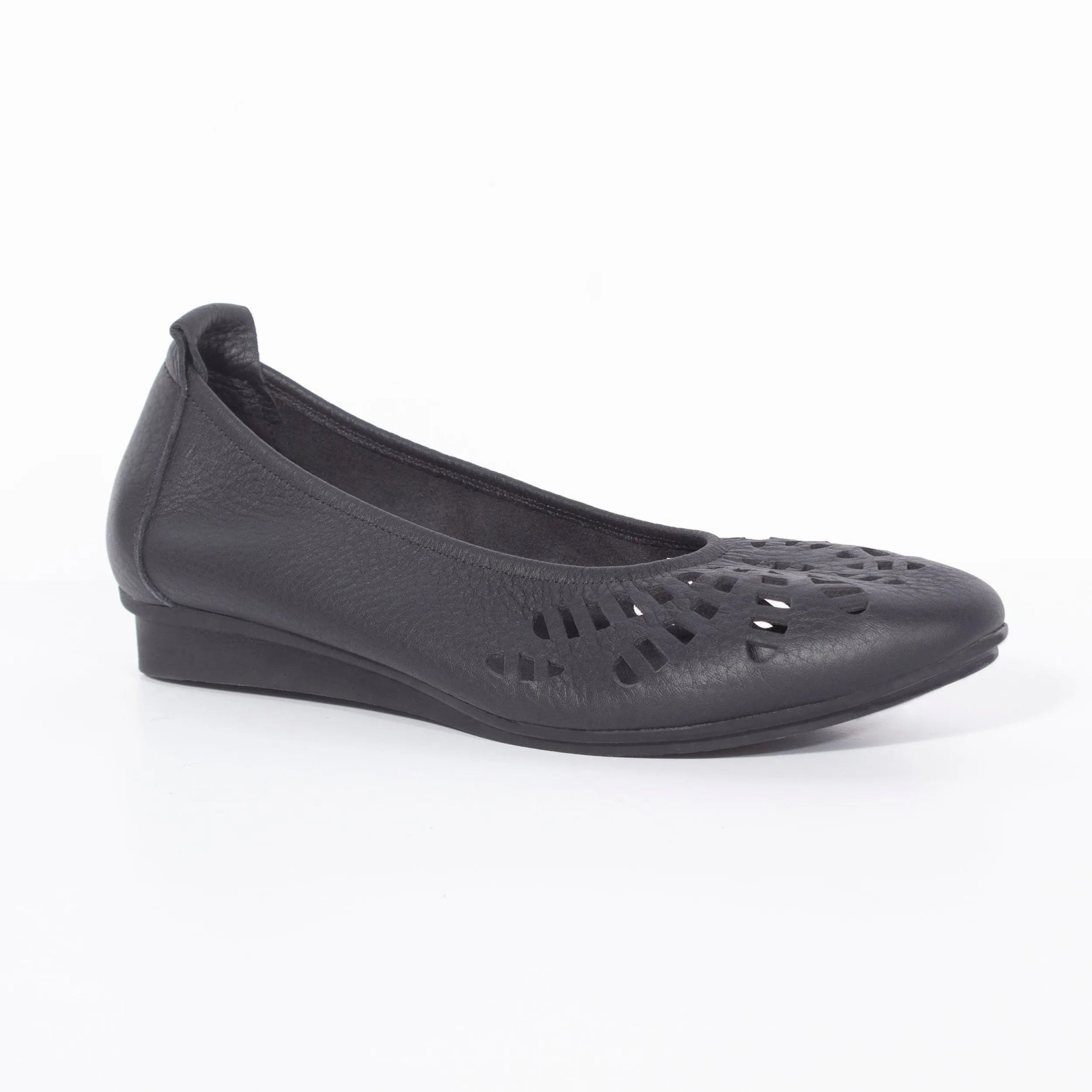 Ballet Flats | ARCHE NINIZA Black