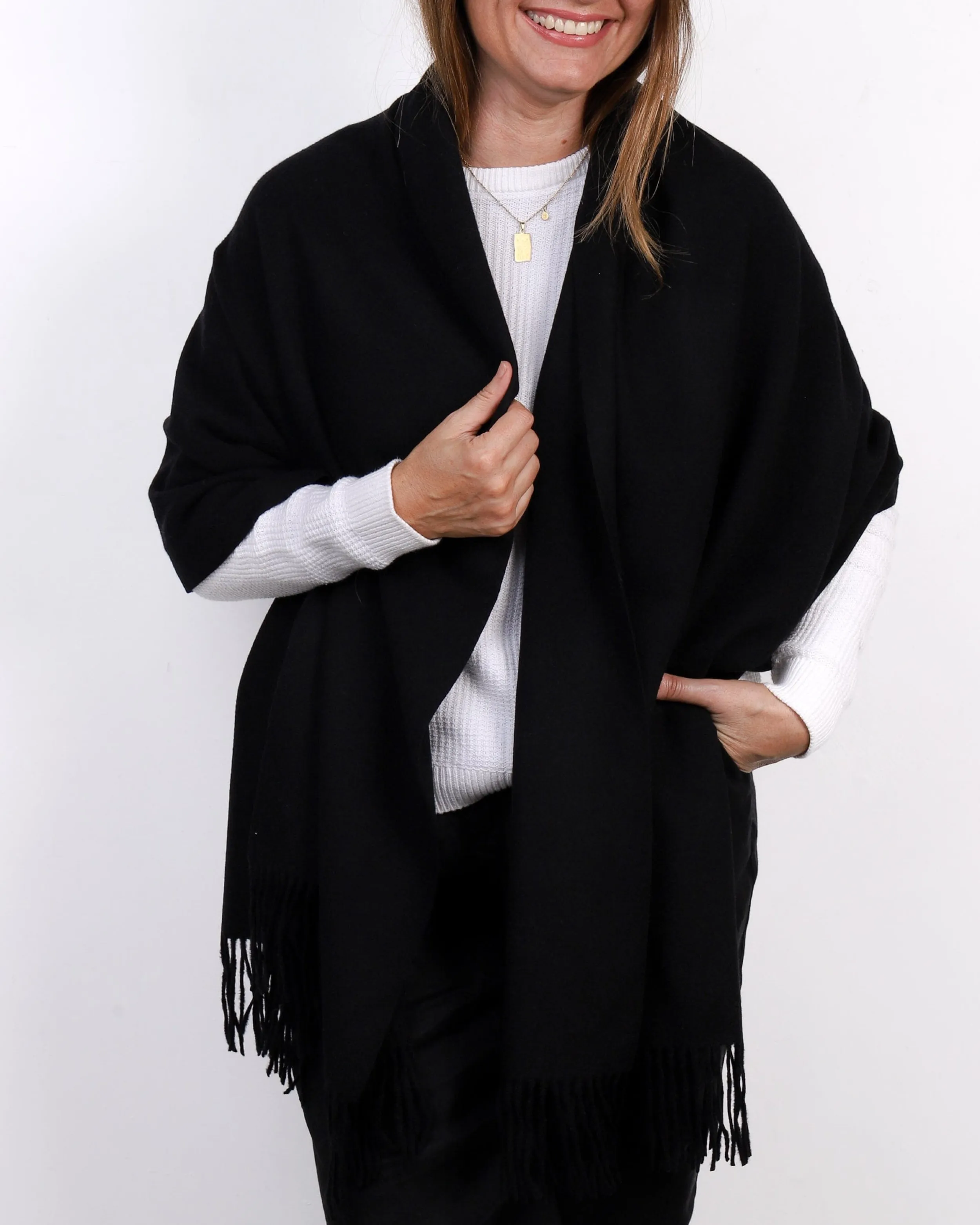 Scarves | LEISURES ACCESSORIES PATRIA Black