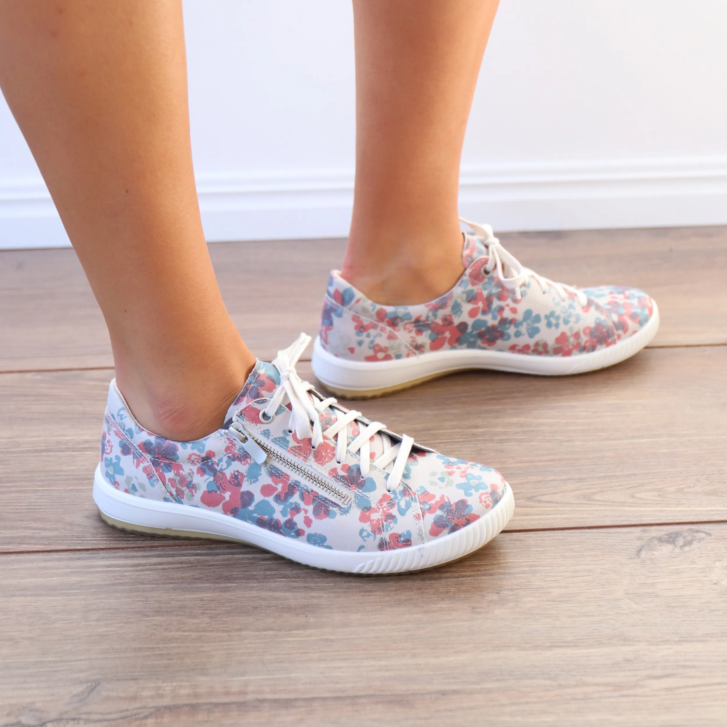 Sneakers | LEGERO 1162 Pink and Blue Floral