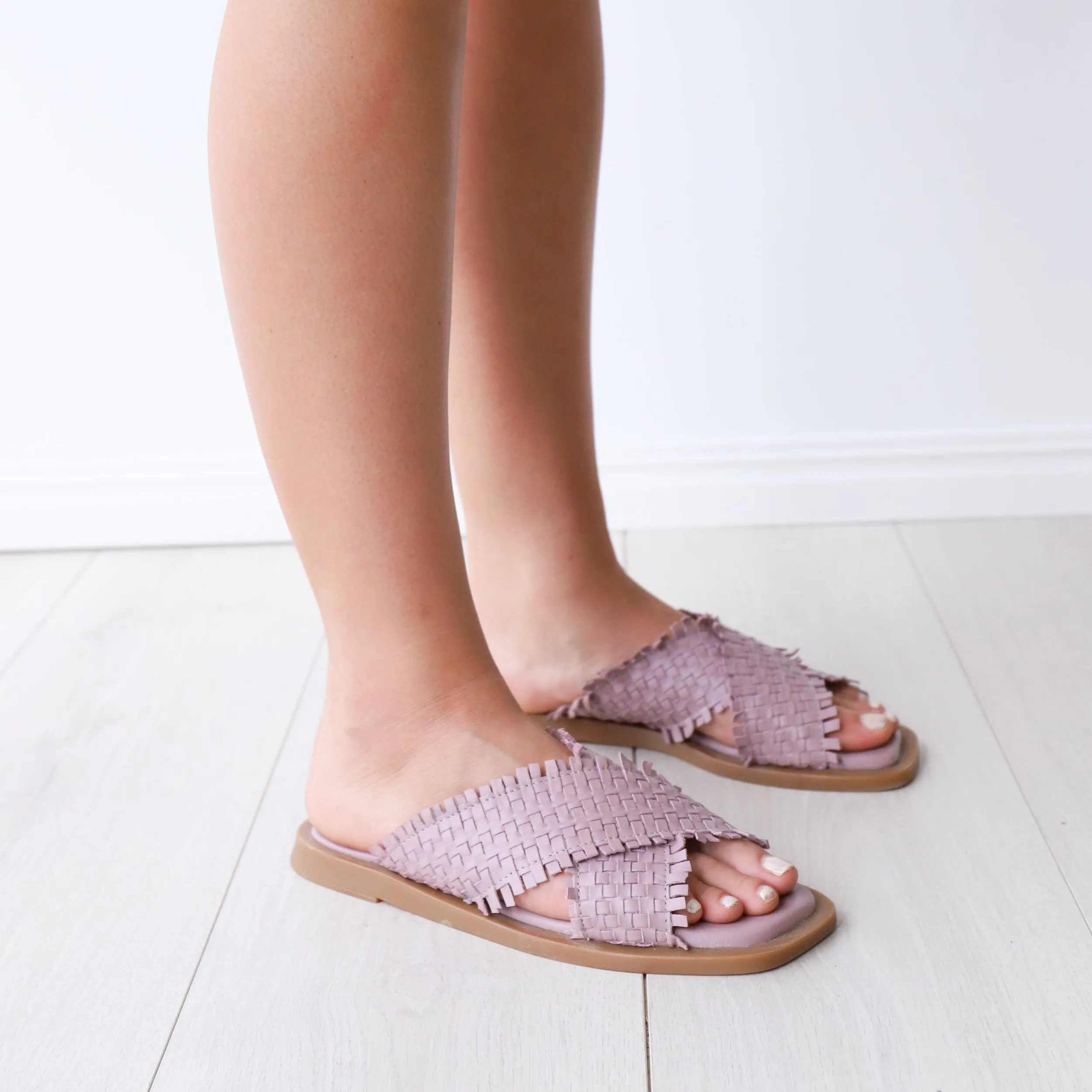 Slides | LEISURES RAYAN Lilac