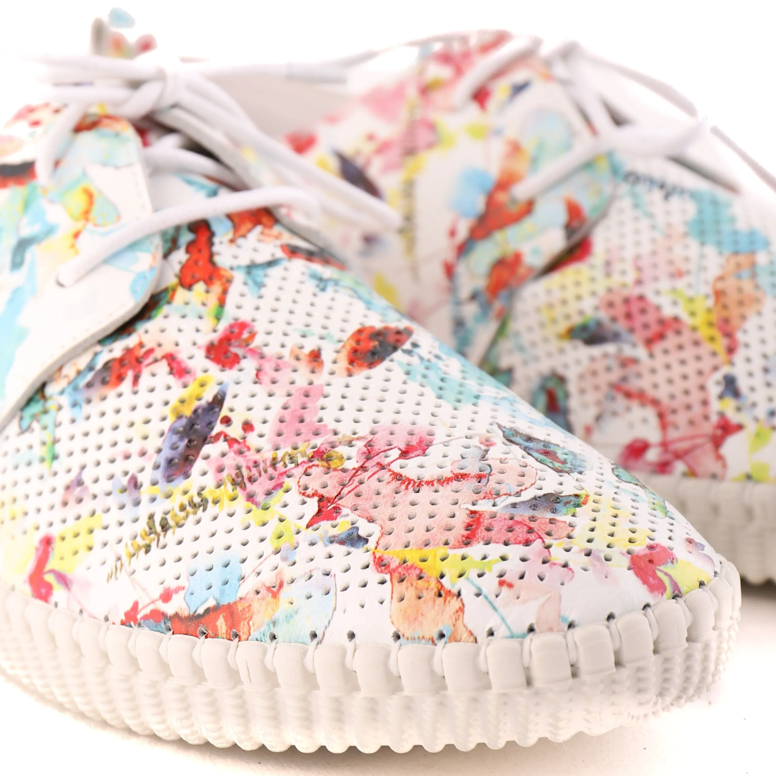 Sneakers | LEISURES ROTTNEST Watercolour