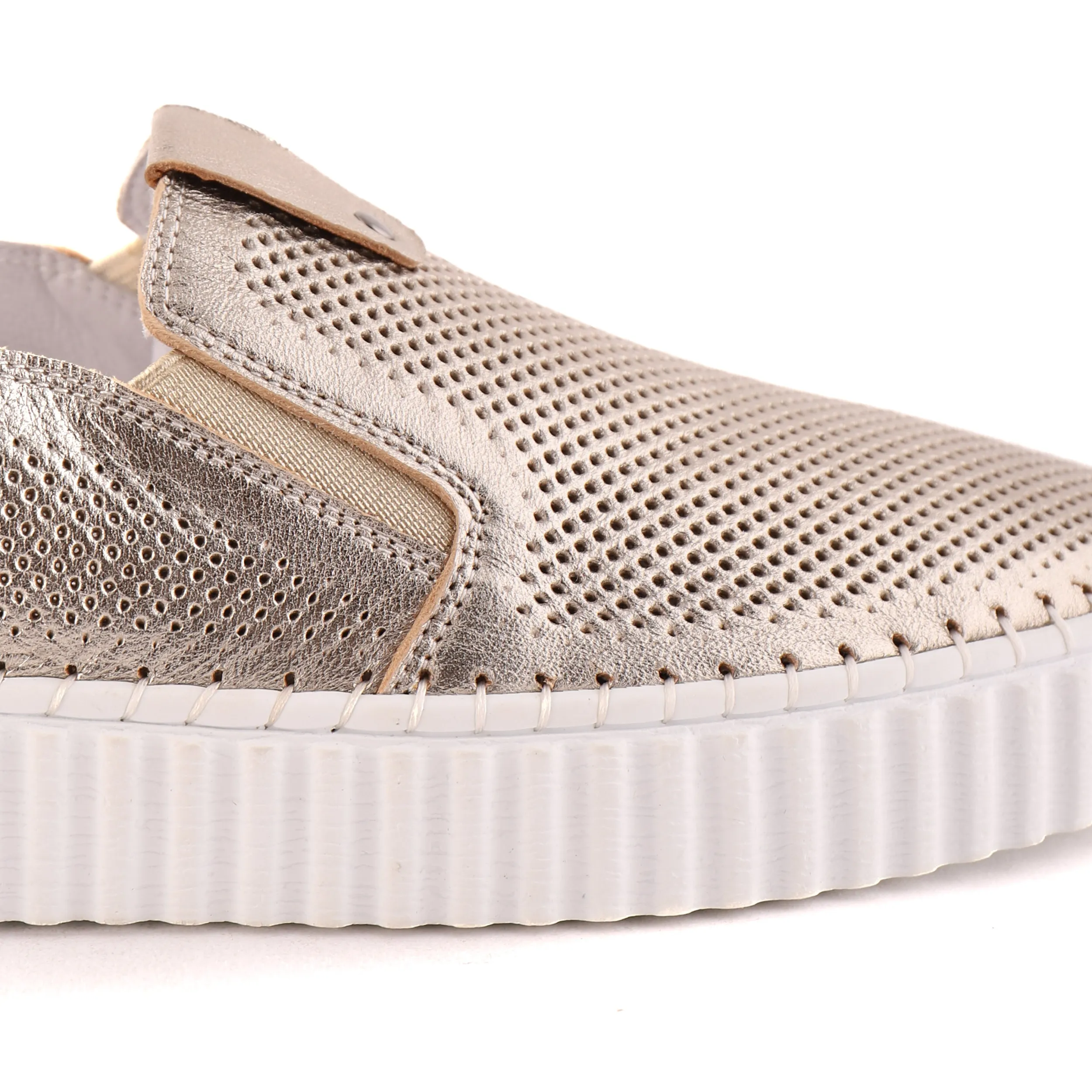 Sneakers | LEISURES ROWDY Metallic